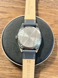 Felicia 17 jewels vintage Swiss zegarek mechaniczny datownik. Rzut dekiel