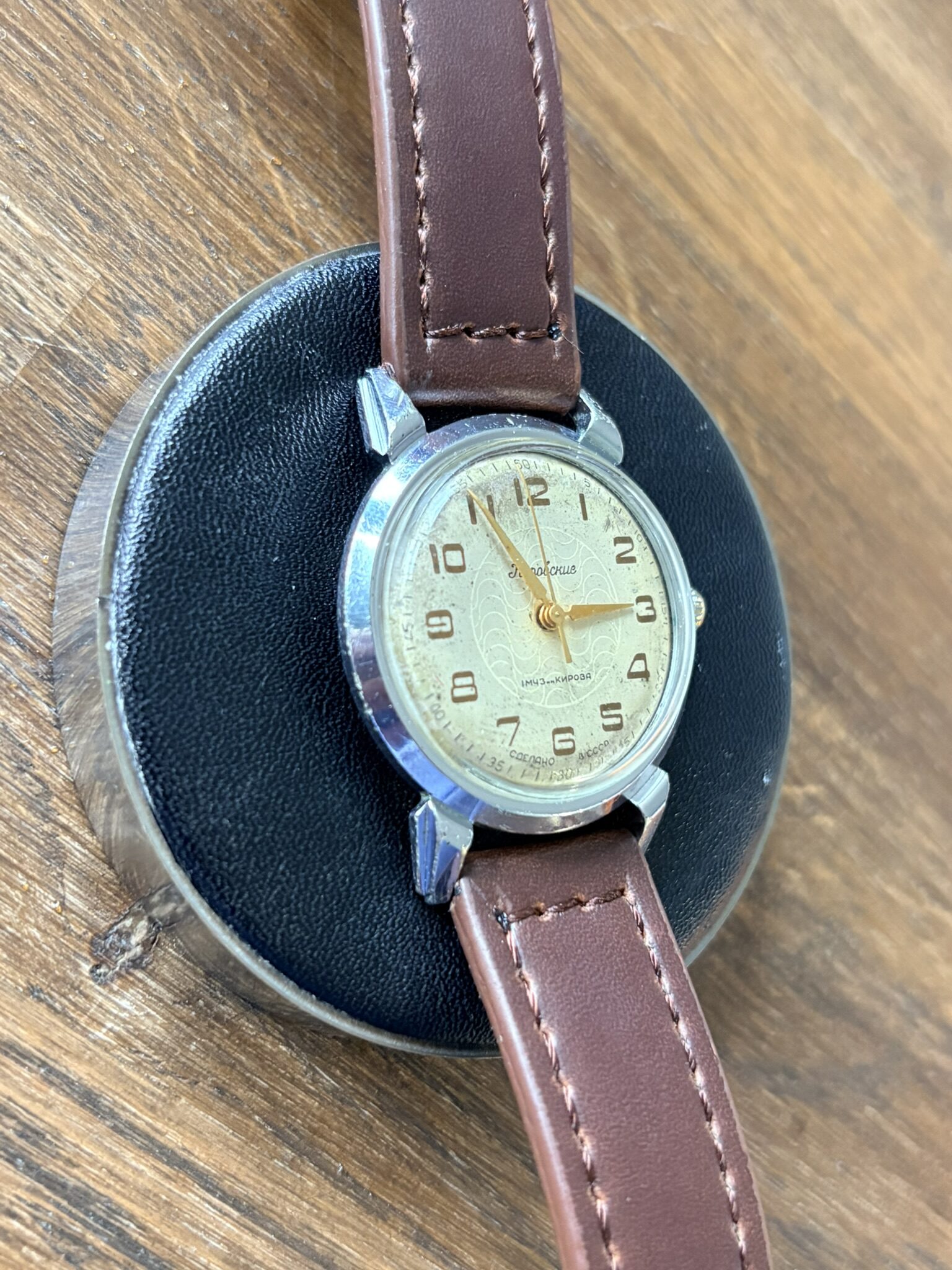 Kirowskie 2609 16 jewels vintage ZSRR zegarek mechaniczny. Bok