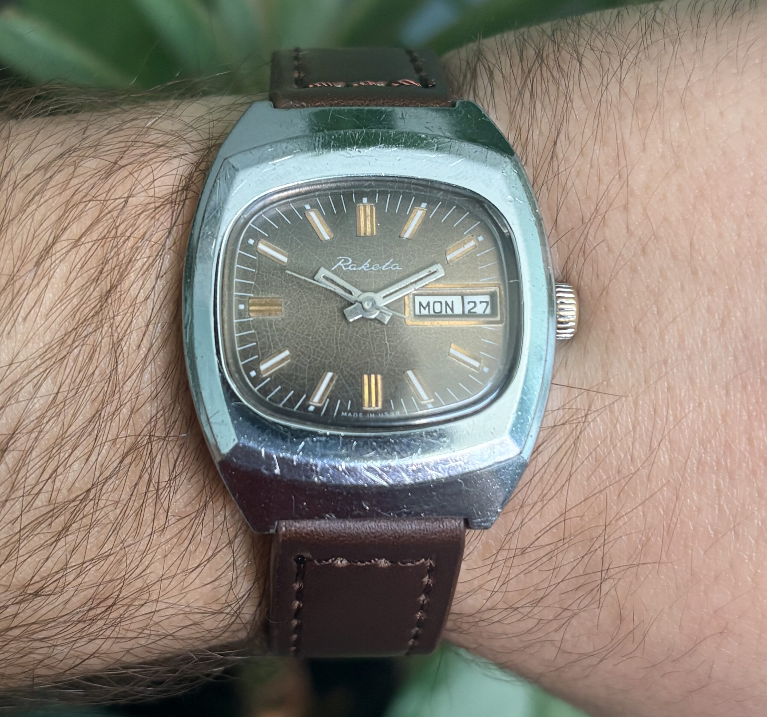 Raketa TV Case realne zdjęcie zegarka vintage