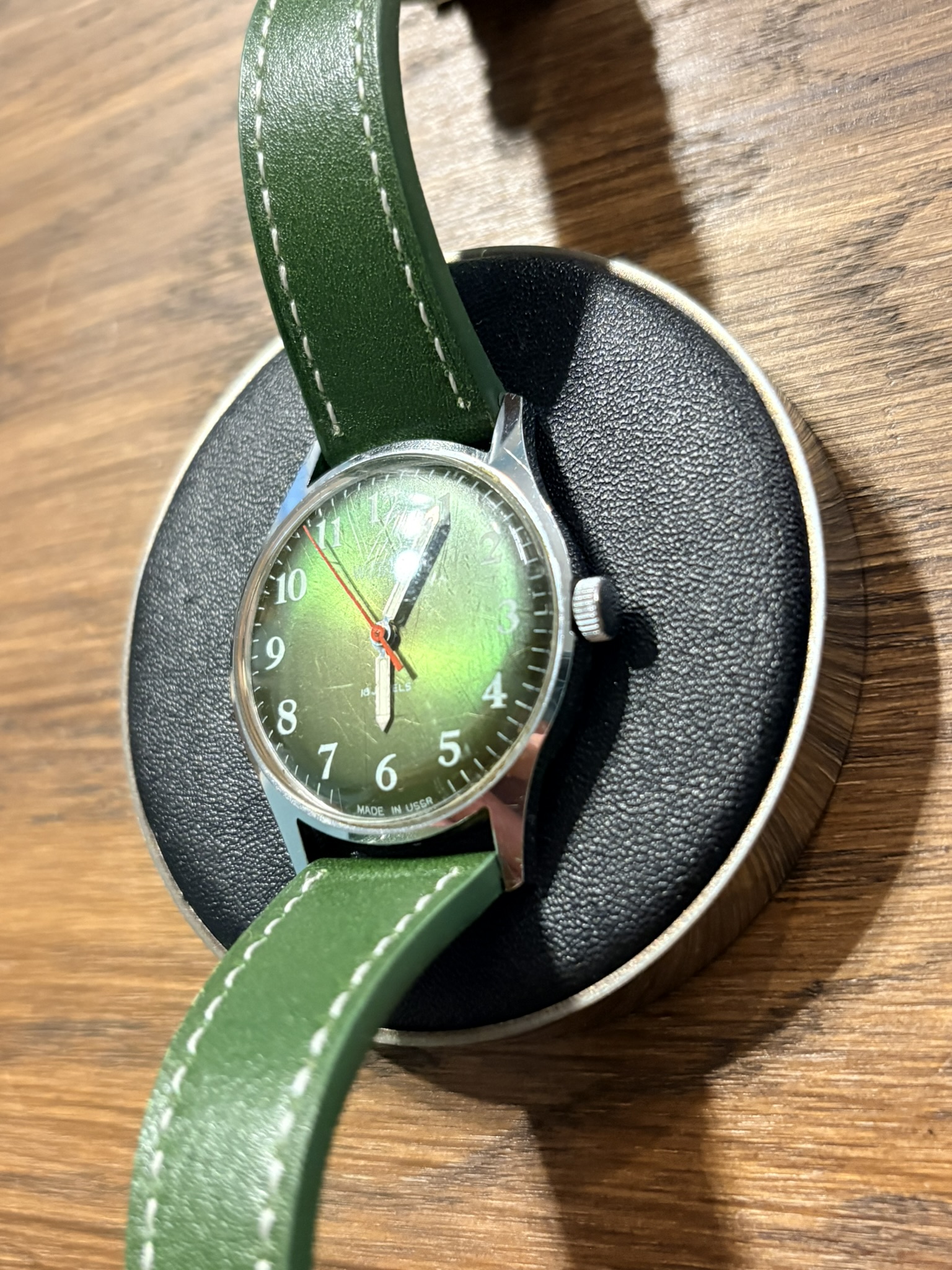Wostok 2209 zielony sunburst vintage ZSRR zegarek mechaniczny. Koronka