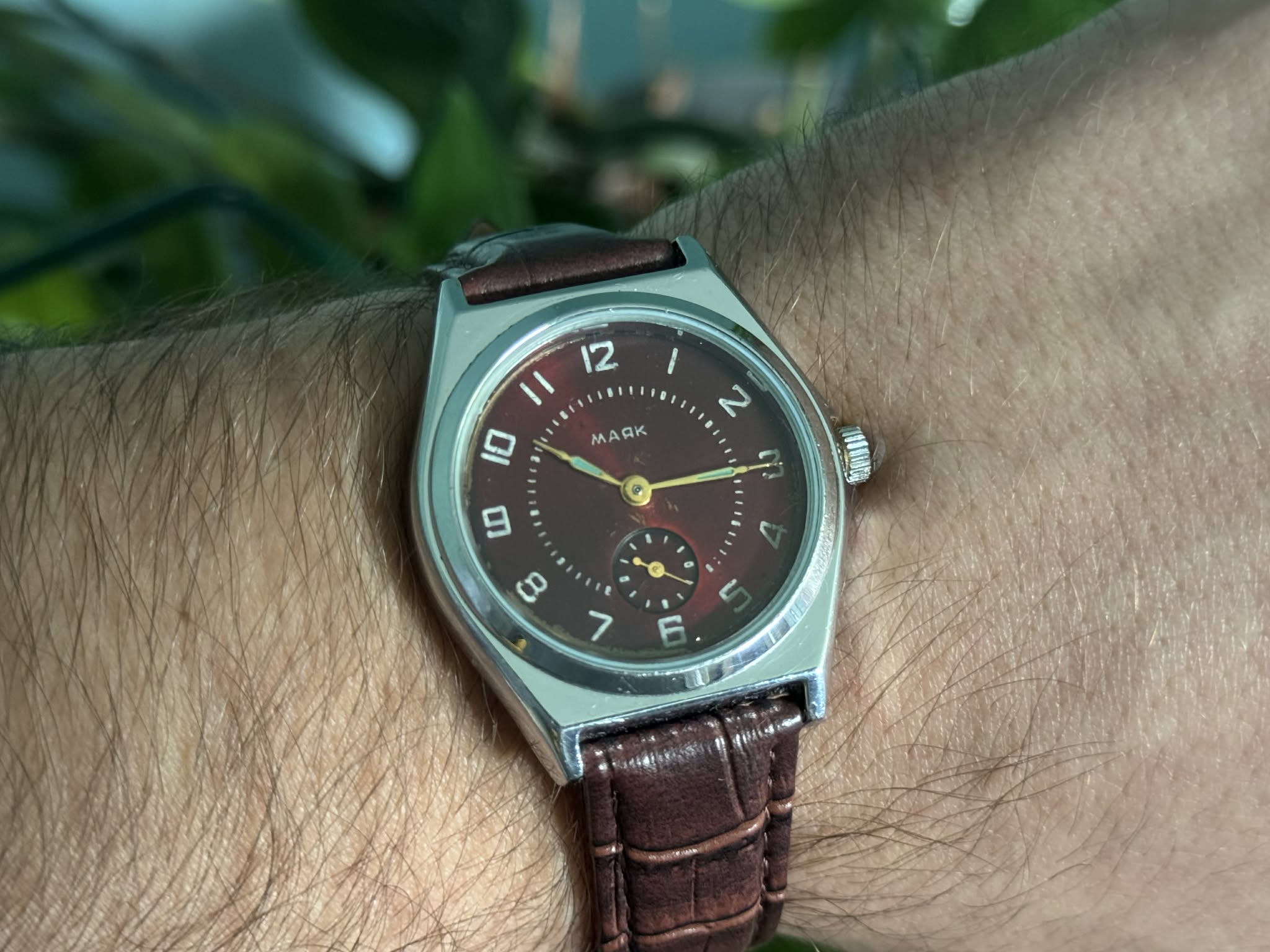 Mayak bordowy sunburst zegarek vintage z ZSRR